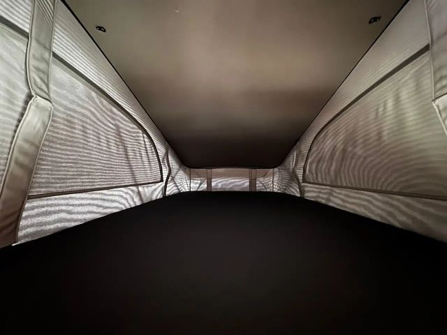 Volkswagen T7 California