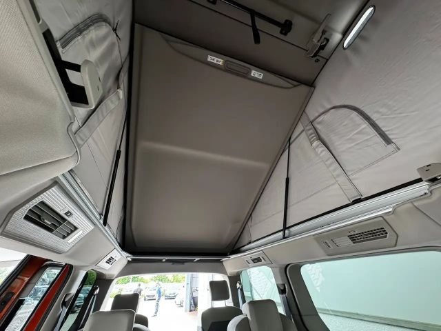 Volkswagen T7 California