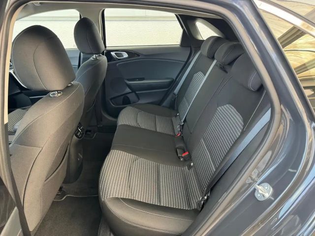 Kia Ceed / cee'd