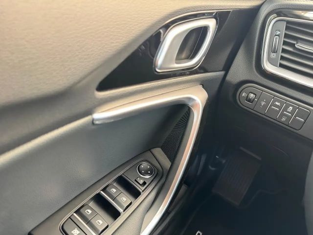 Kia Ceed / cee'd