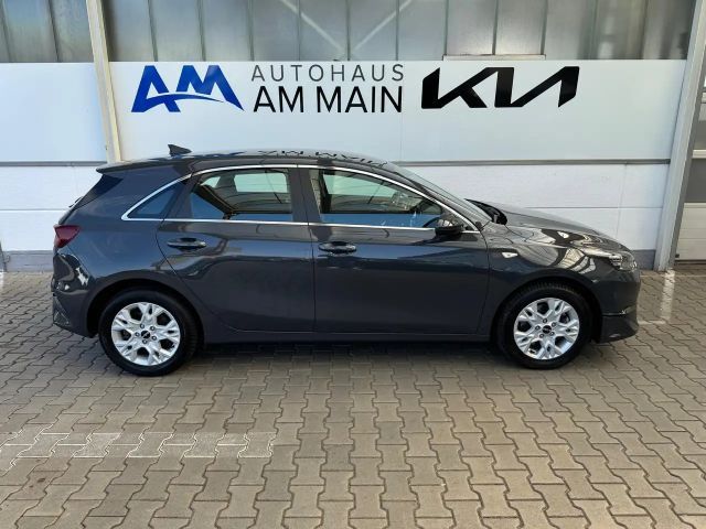 Kia Ceed / cee'd