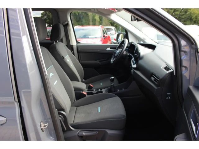 Ford Grand Tourneo