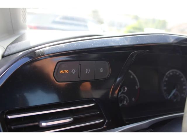 Ford Grand Tourneo