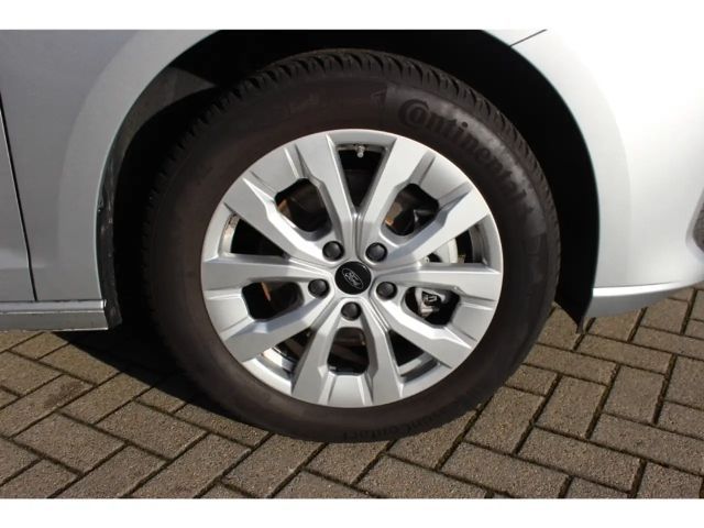Ford Grand Tourneo