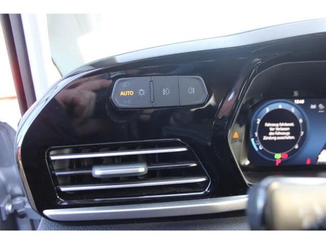 Ford Grand Tourneo