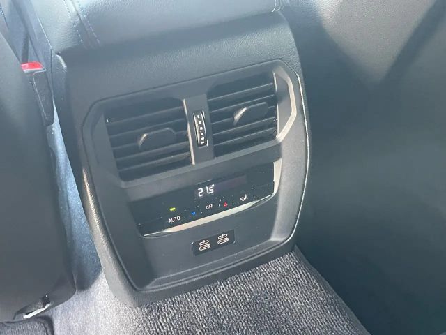 BMW 340