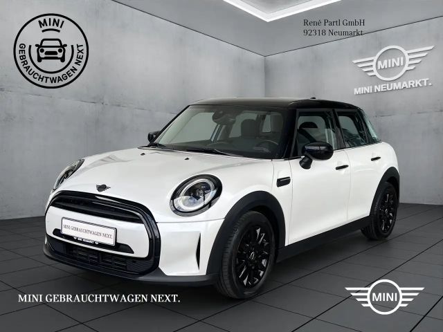 MINI Cooper 5-Türer Navi LED RFK DAB Keyless 2023 Benzine