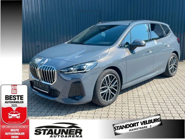 BMW 218 i Active Tourer M SPORT /AHK/Kamera/adapLED 2024 Benzine