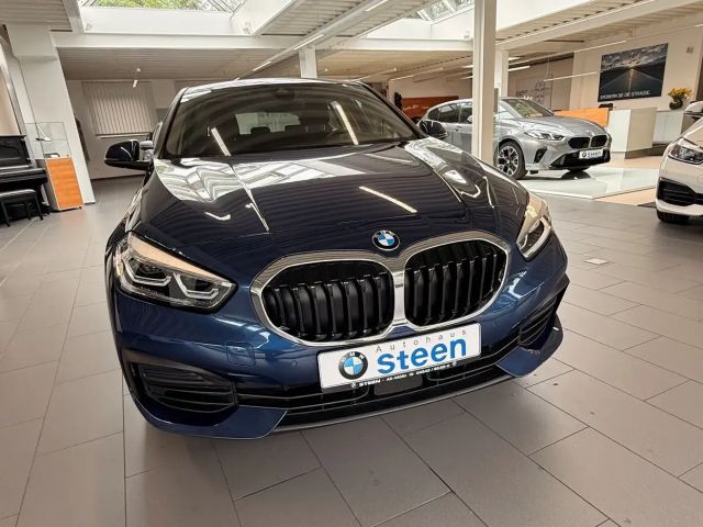 BMW 118 118i Advantage 2023 Benzine