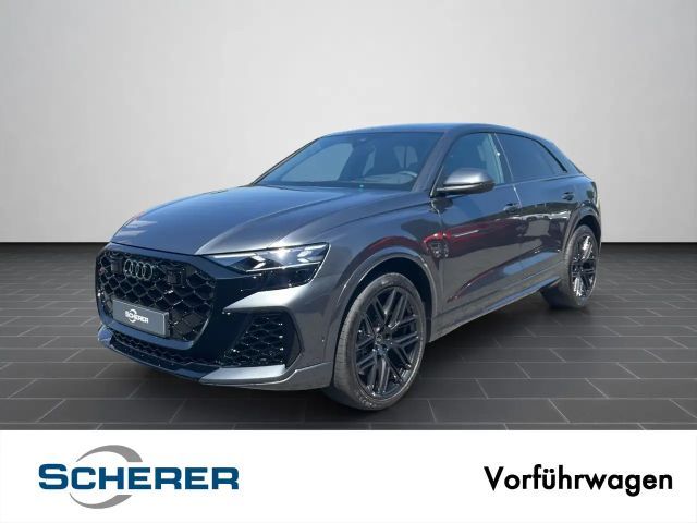 Audi RS Q8 RS-Sportabgasanlage, Standheizung/-lüftung 2026 Benzine