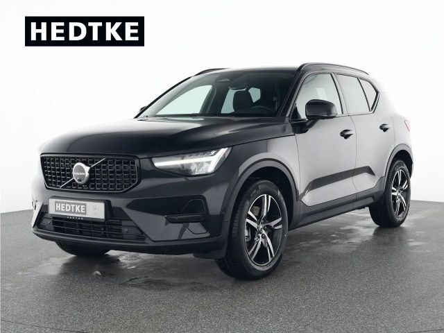 Volvo XC40 27% NACHLASS AUF UPE! XC40 B3 Plus Dark - 360° 2026 Benzine