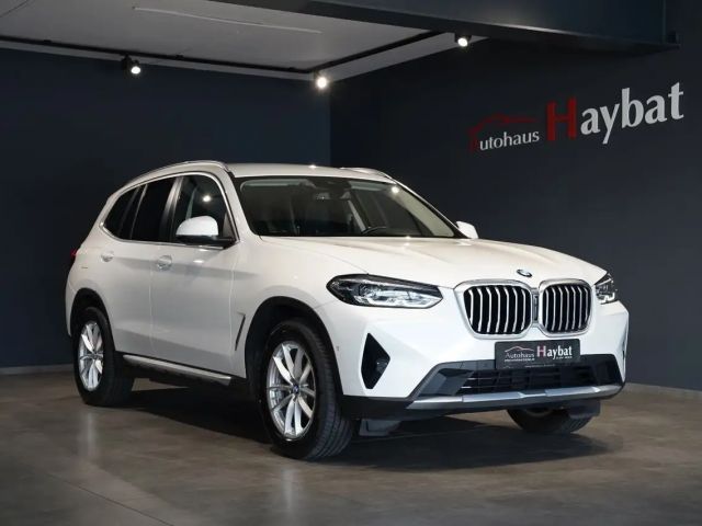BMW X3 xDrive 20d Navi-LED-Sportsitze-RFK-StaHzg-AHK 2022 Diesel
