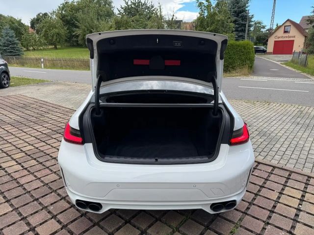 Alpina B3