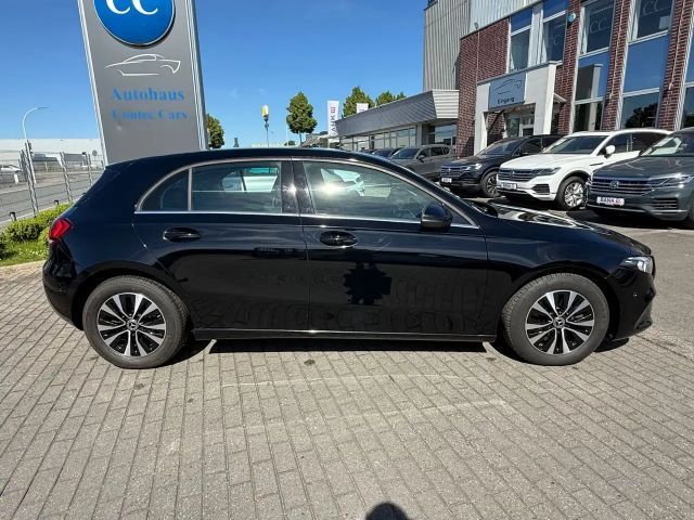 Mercedes-Benz A 180 d LED HIGH+Sitz Komfort+Park Paket uvm. 2023 Diesel