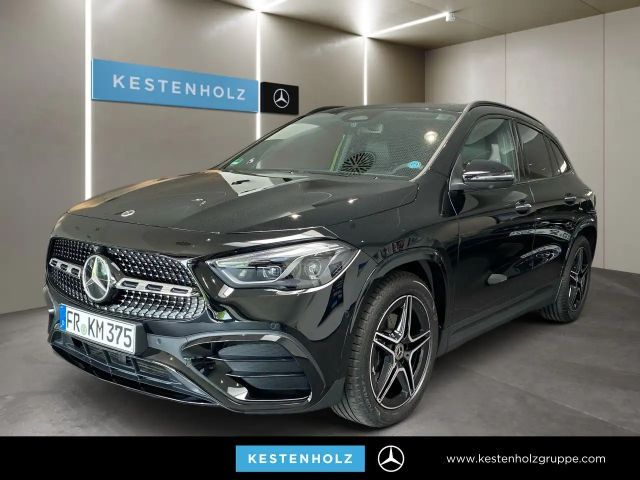 Mercedes-Benz GLA 220 4M AMG 360° Multibeam AHK Night Keyl-GO 2026 Benzine