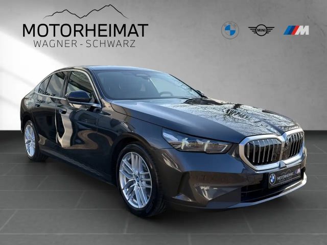 BMW 550