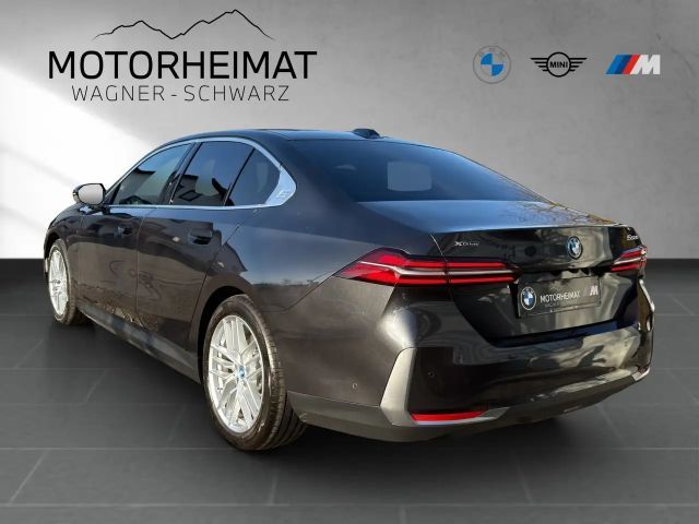 BMW 550