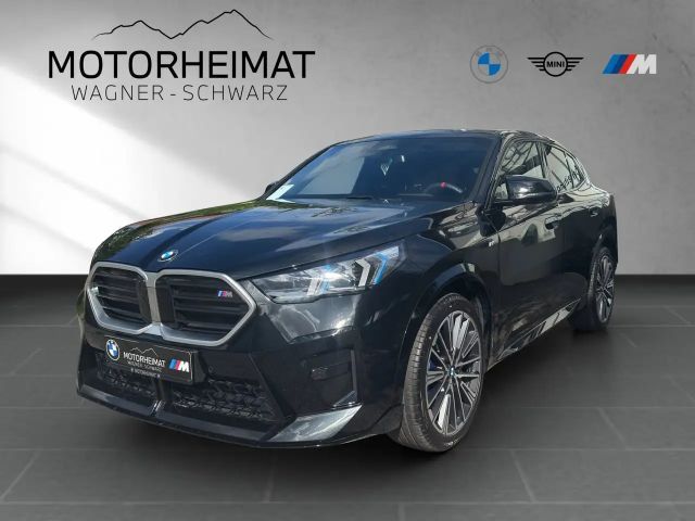 BMW X2 M 35i xDrive 20" IconicGlow HUD ACC H&K 1,49% 2025 Benzine