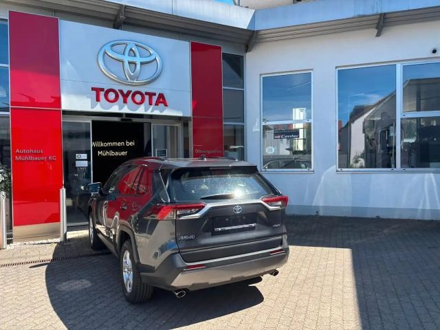 Toyota RAV 4