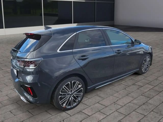 Kia Ceed / cee'd