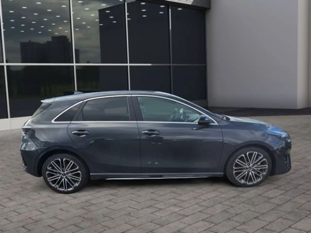 Kia Ceed / cee'd