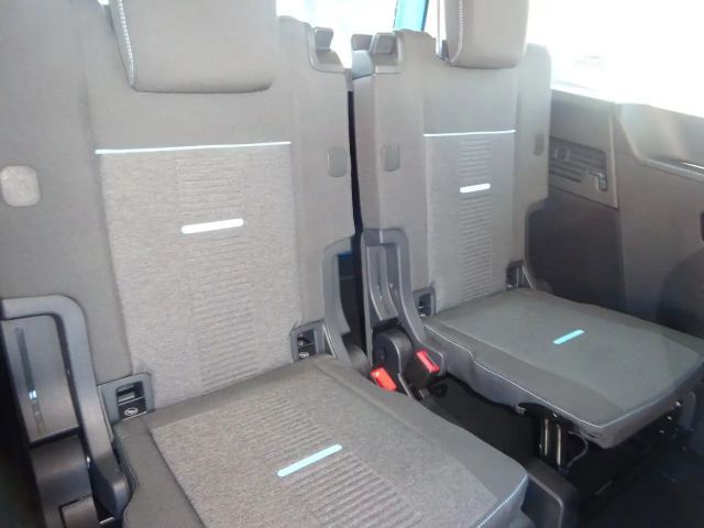 Ford Grand Tourneo