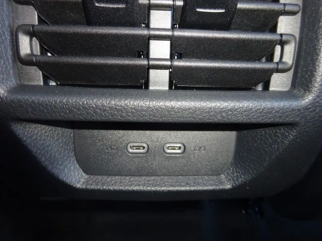 Ford Grand Tourneo