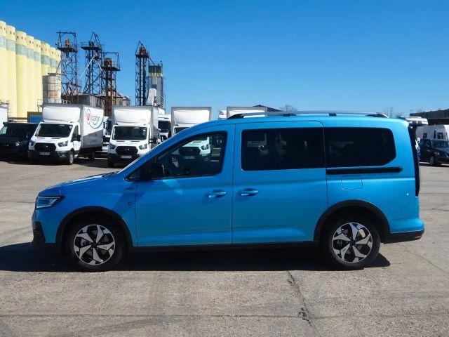 Ford Grand Tourneo