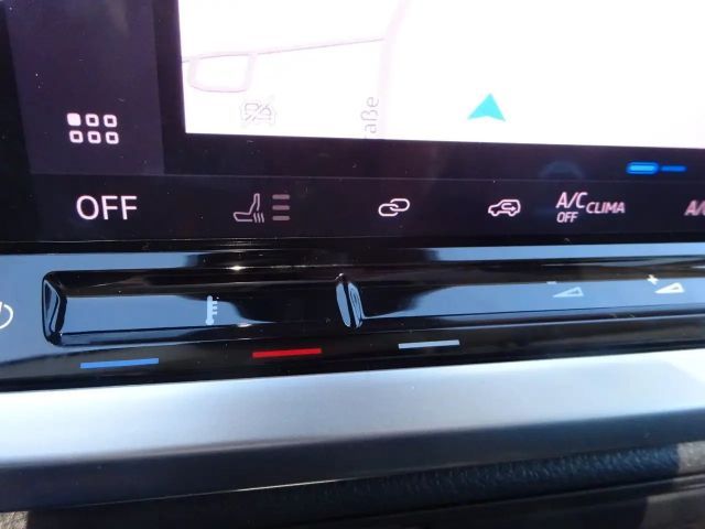 Ford Grand Tourneo