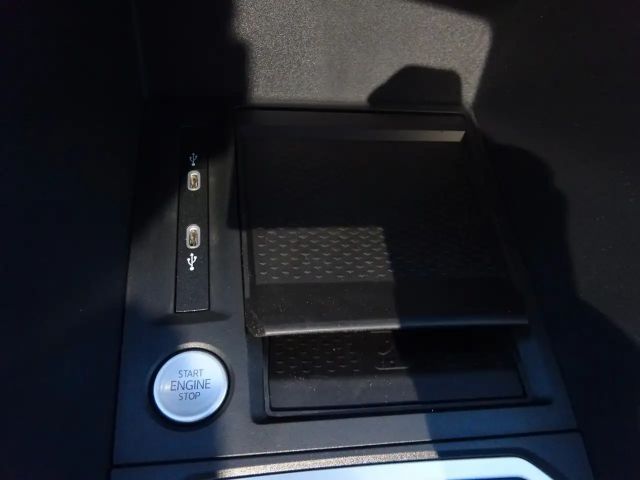 Ford Grand Tourneo