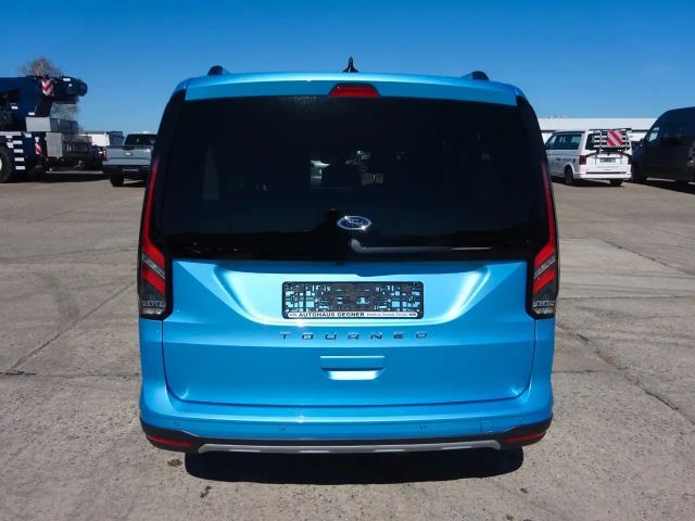 Ford Grand Tourneo