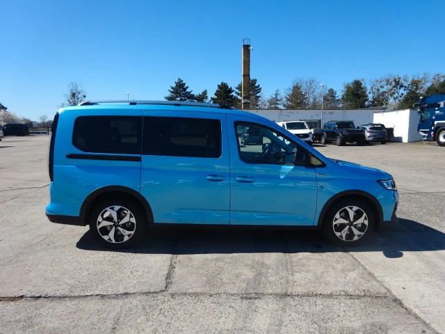 Ford Grand Tourneo