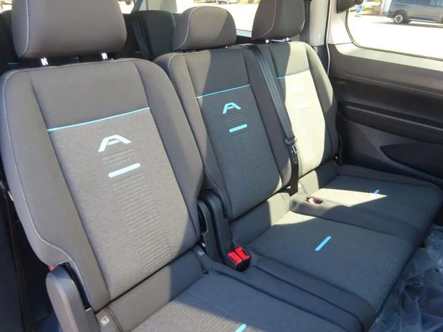 Ford Grand Tourneo