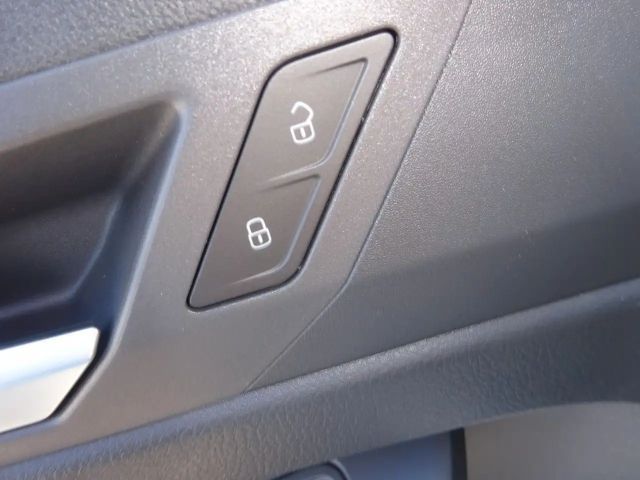 Ford Grand Tourneo