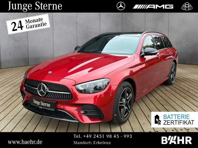 Mercedes-Benz E 300 E 300 e T AMG+Night/Pano/AHK/Distronic/360°/18" 2021 Hybride / Benzine