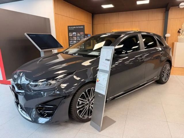 Kia Ceed / cee'd
