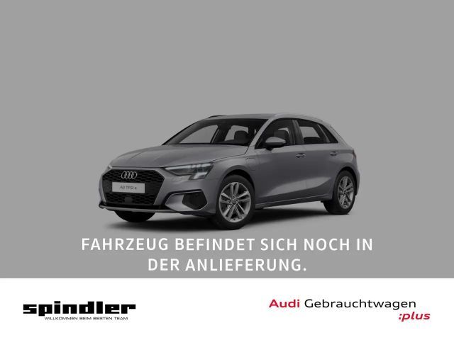 Audi A3 40TFSIe S-tronic/ CarPlay, LED, ACC 2024 Hybride / Benzine