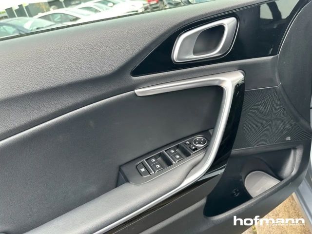 Kia Ceed / cee'd