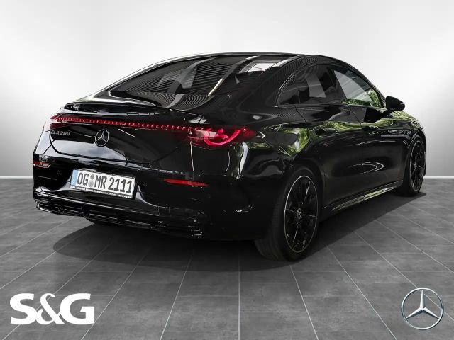 Mercedes-Benz CLA 200