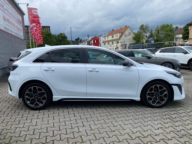 Kia Ceed / cee'd