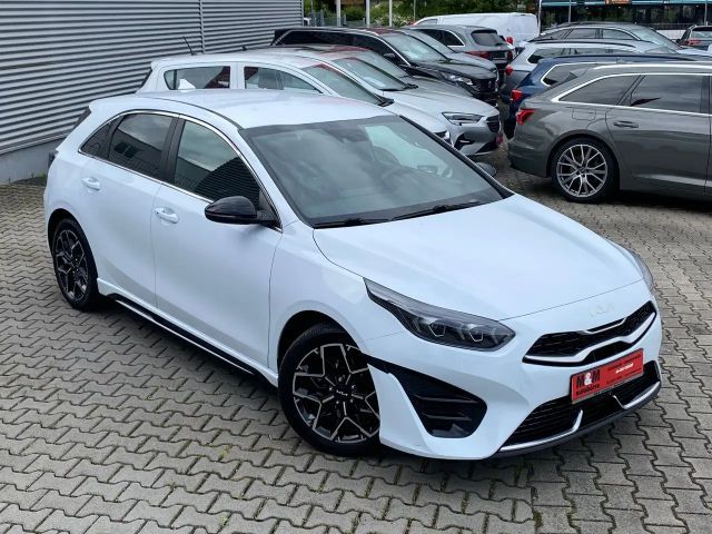 Kia Ceed / cee'd