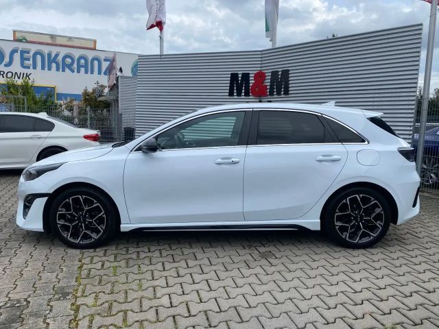 Kia Ceed / cee'd