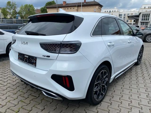 Kia Ceed / cee'd