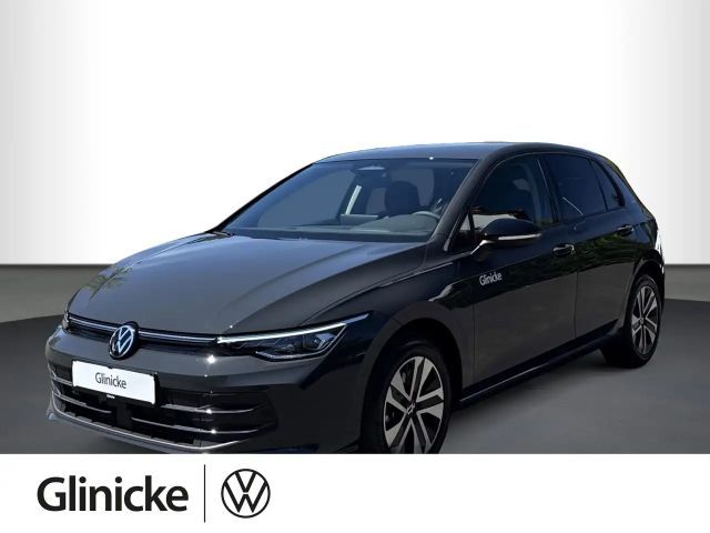 Volkswagen Golf VIII Energy 1.5 TSI RFK, NAVI, ALLWETTER 2026 Benzine