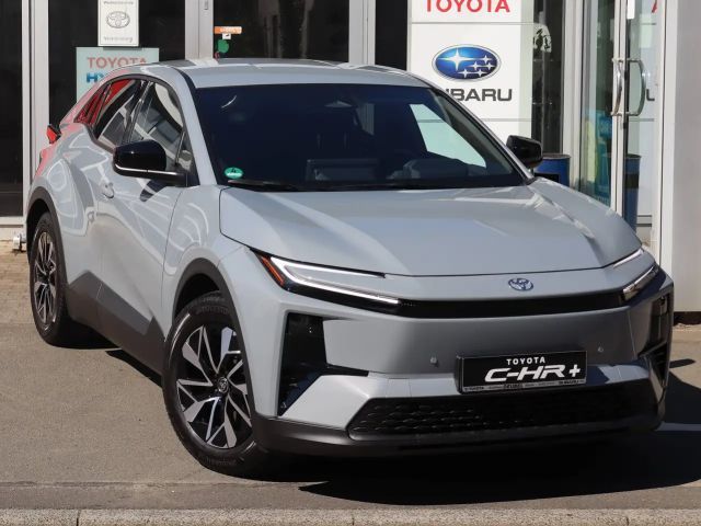Toyota C-HR+