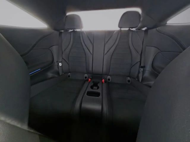 Mercedes-Benz CLE 200