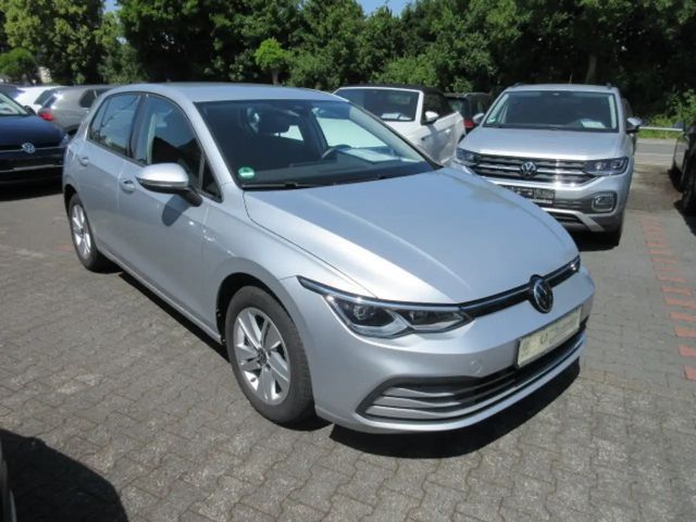 Volkswagen Golf Life 1.5 TSI NAVI LED ALU ACC APS SITZHEIZUNG 2022 Benzine