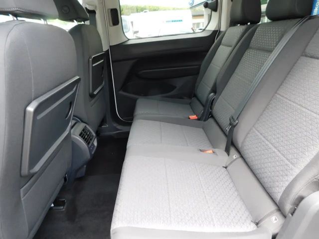 Ford Grand Tourneo