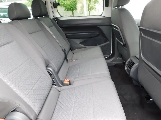 Ford Grand Tourneo