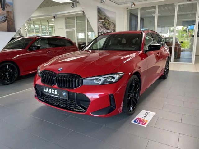 BMW 330 i Touring xDrive M-Sport RFK HK 19 Zoll Park.Ass. 2023 Benzine